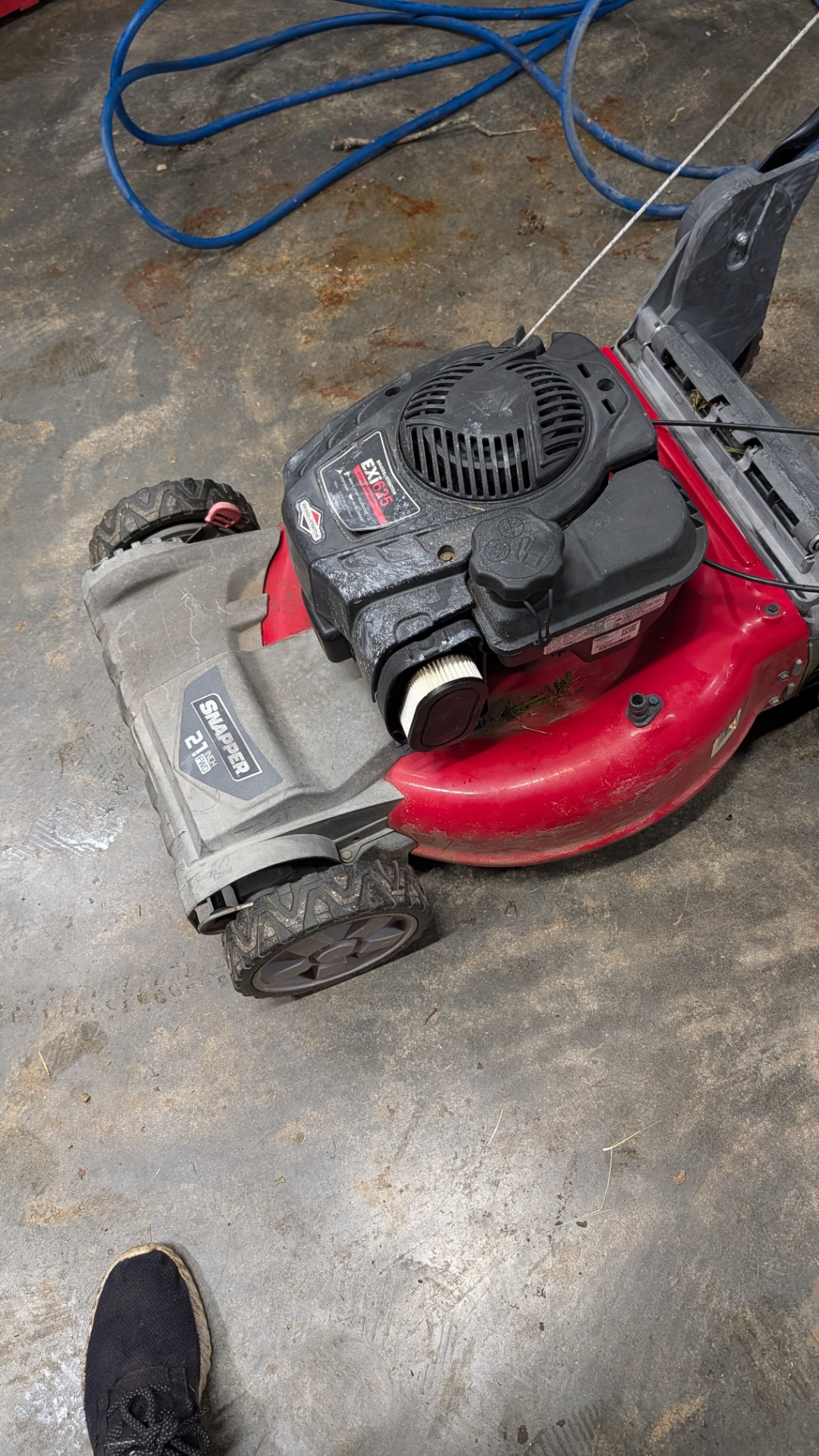 Snapper 21 inch self-propelled push mower with Briggs EXi 625 engine