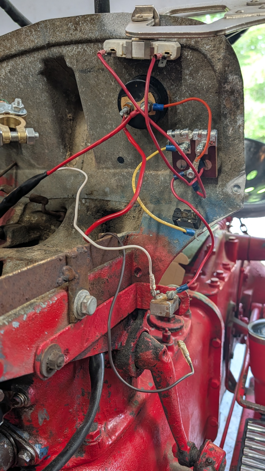 Rebuilt tractor wiring harness with new terminals and fuse block